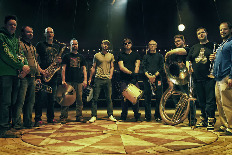 Mer 20 Nov 2013 : Youngblood Brass Band